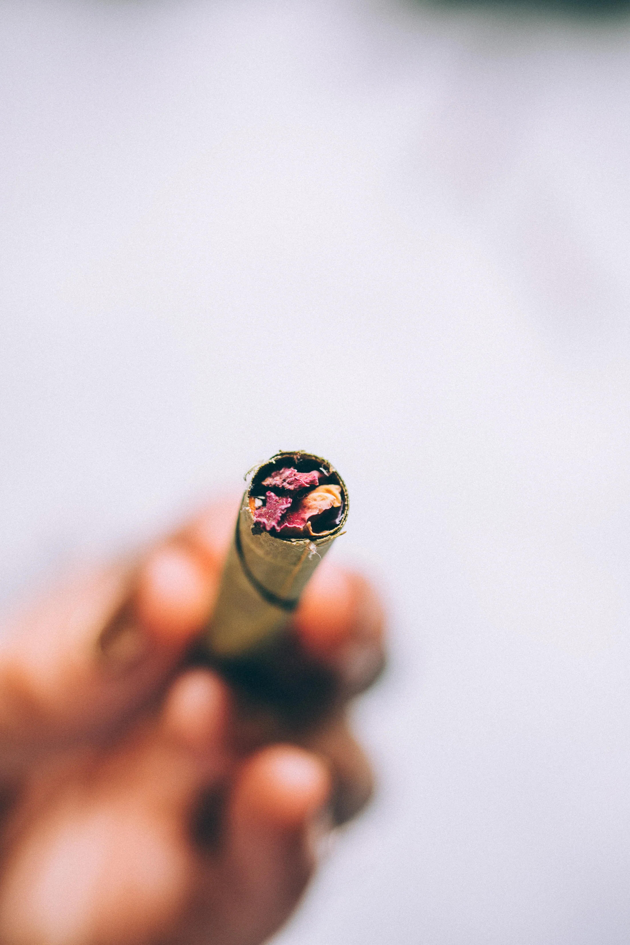 SACRED SMOKE | Organic Heart Chakra Blend - Image 8